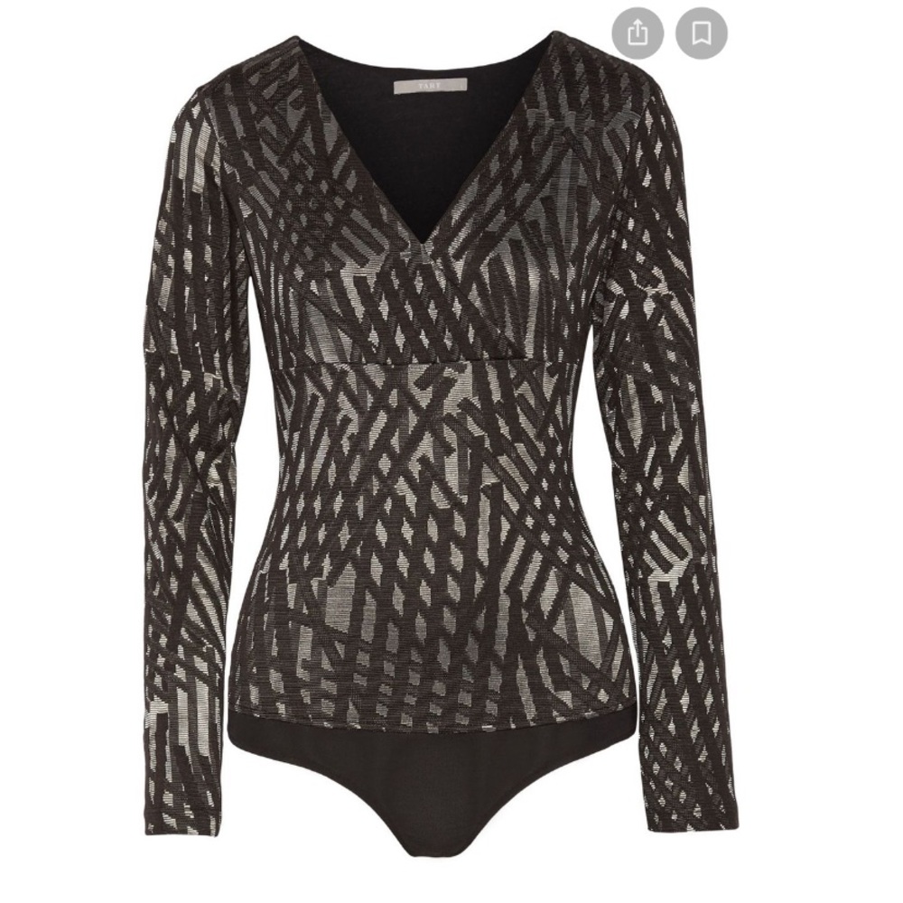 Tart black bodysuit